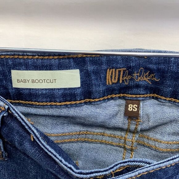 Kut from the Kloth Blue Medium Wash Mid-Rise Baby Bootcut Jeans Size 8 Short - Picture 6 of 14